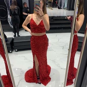 BRAND NEW PROM DRESS